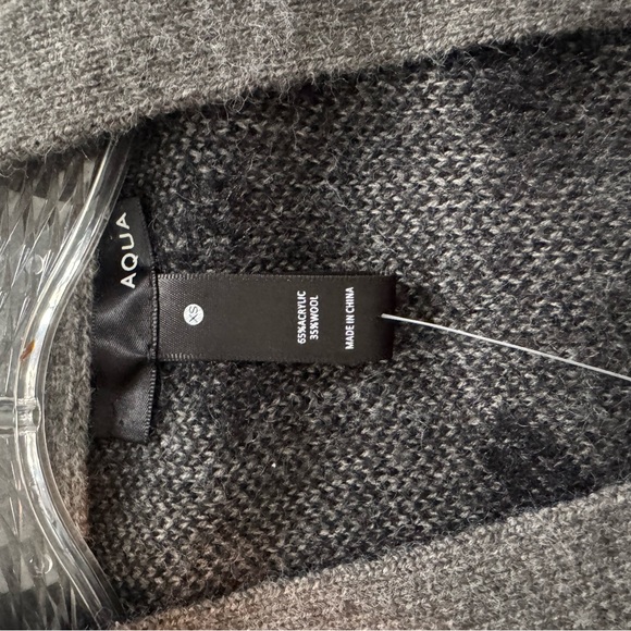 Aqua Heather Gray Knit Cardigan with Black hearts Detailing XS - Picture 5 of 10